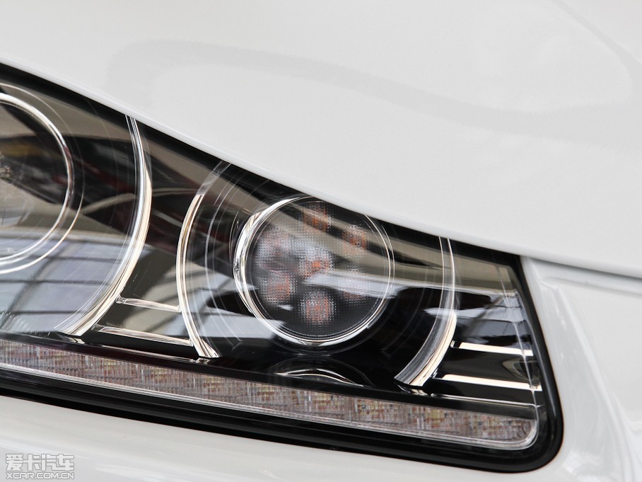 2015ݱXF Sportbrake 2.0T A