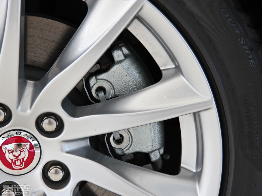 2015ݱXF Sportbrake 2.0T A