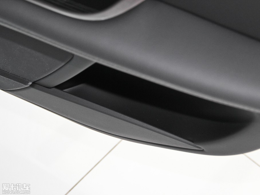 2015ݱXF Sportbrake 2.0T A