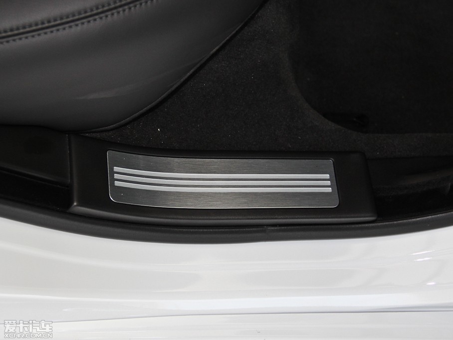 2015ݱXF Sportbrake 2.0T A