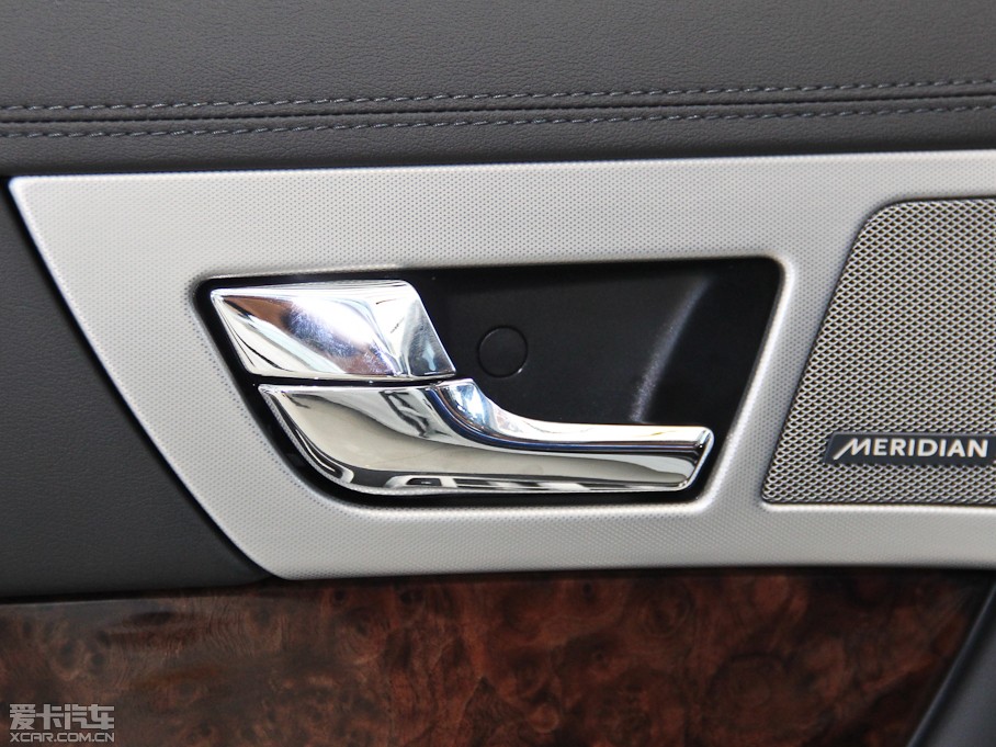 2015ݱXF Sportbrake 2.0T A