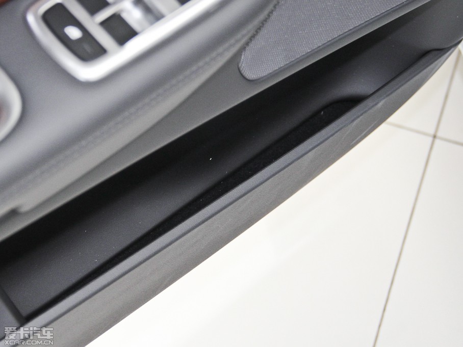 2015ݱXF Sportbrake 2.0T A