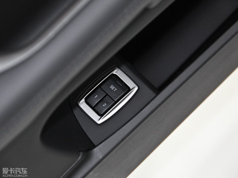 2015ݱXF Sportbrake 2.0T A