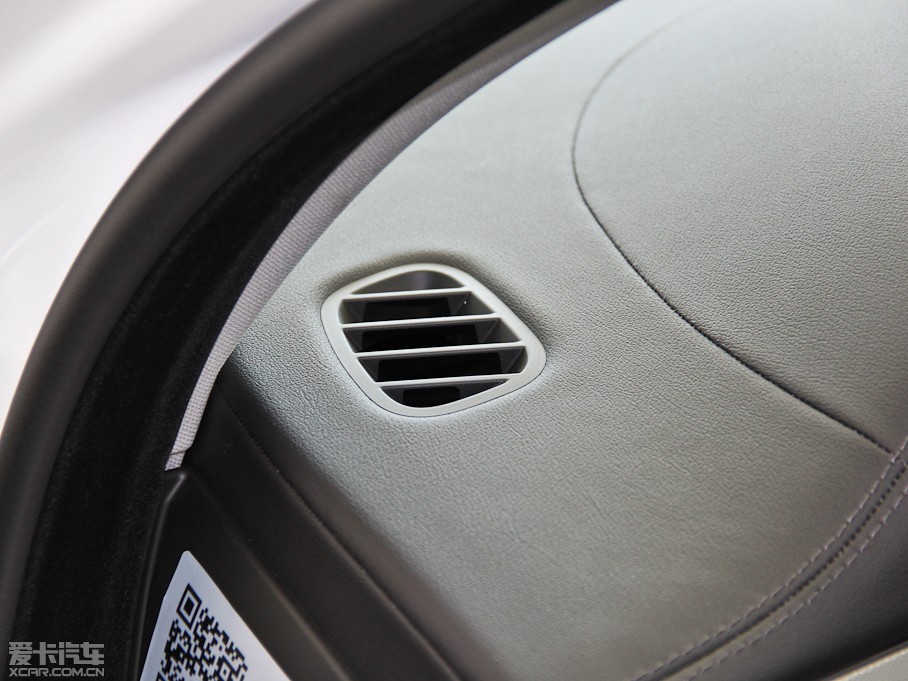 2015ݱXF Sportbrake 2.0T A