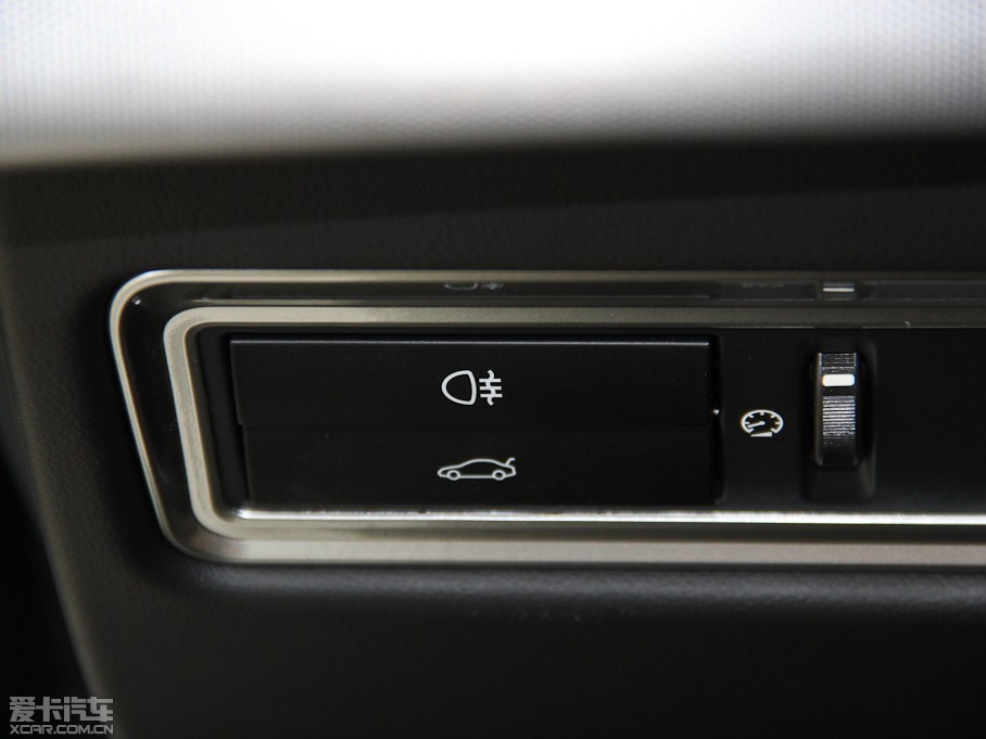 2015ݱXF Sportbrake 2.0T A