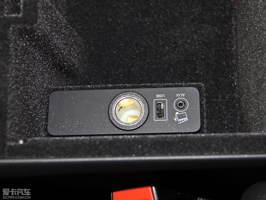 2015ݱXF Sportbrake 2.0T A