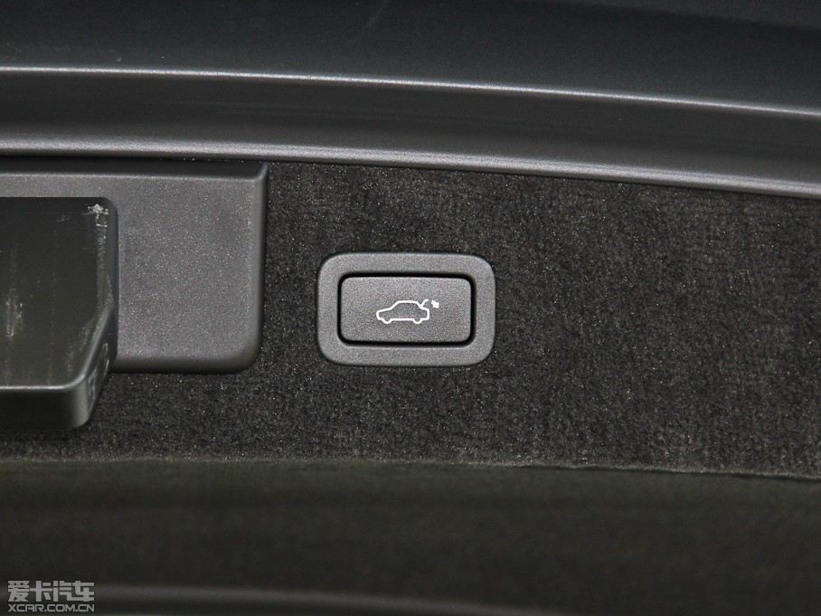 2015ݱXF Sportbrake 2.0T A