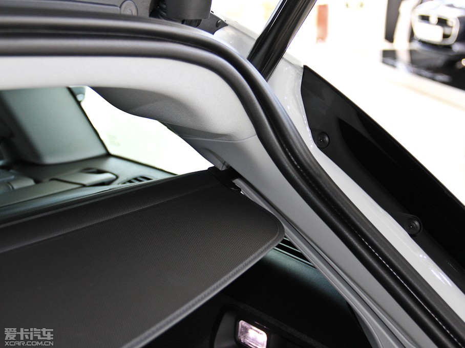 2015ݱXF Sportbrake 2.0T A