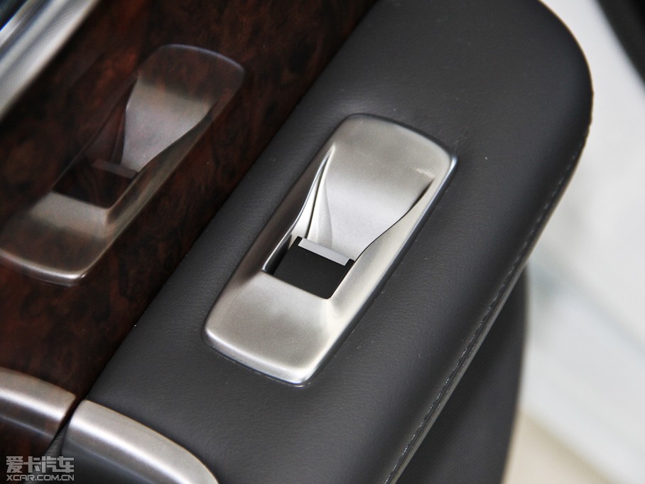 2015ݱXF Sportbrake 2.0T A