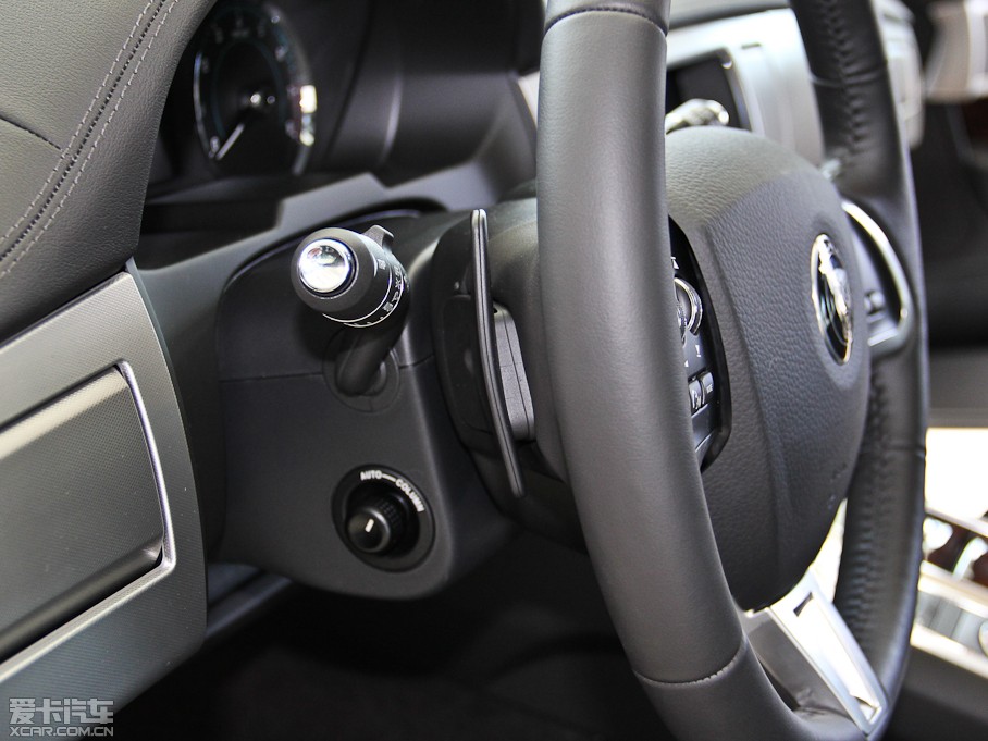 2015ݱXF Sportbrake 2.0T A