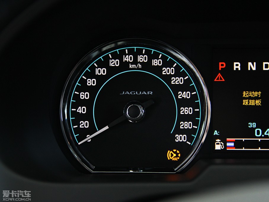 2015ݱXF Sportbrake 2.0T A