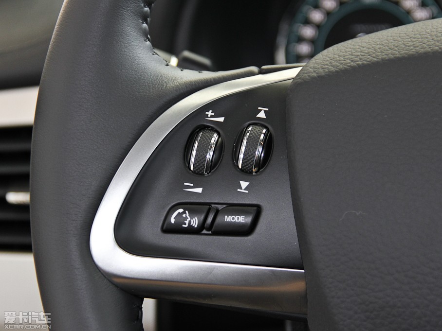 2015ݱXF Sportbrake 2.0T A