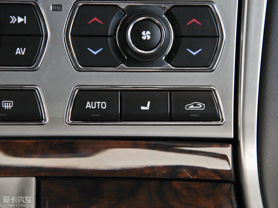 2015ݱXF Sportbrake 2.0T A
