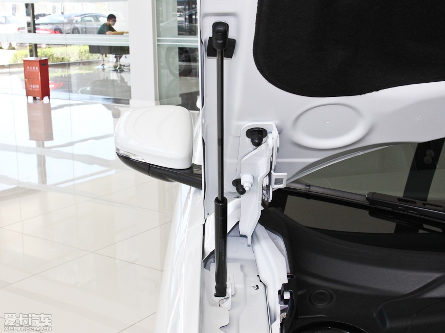 2015ݱXF Sportbrake 2.0T A