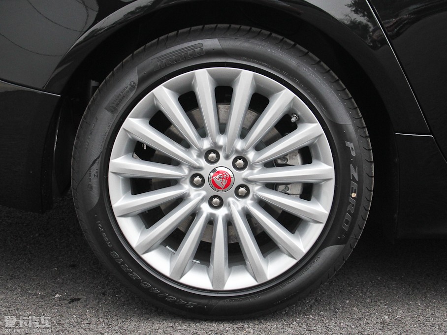 2015ݱXF 3.0 SC R-Sport A