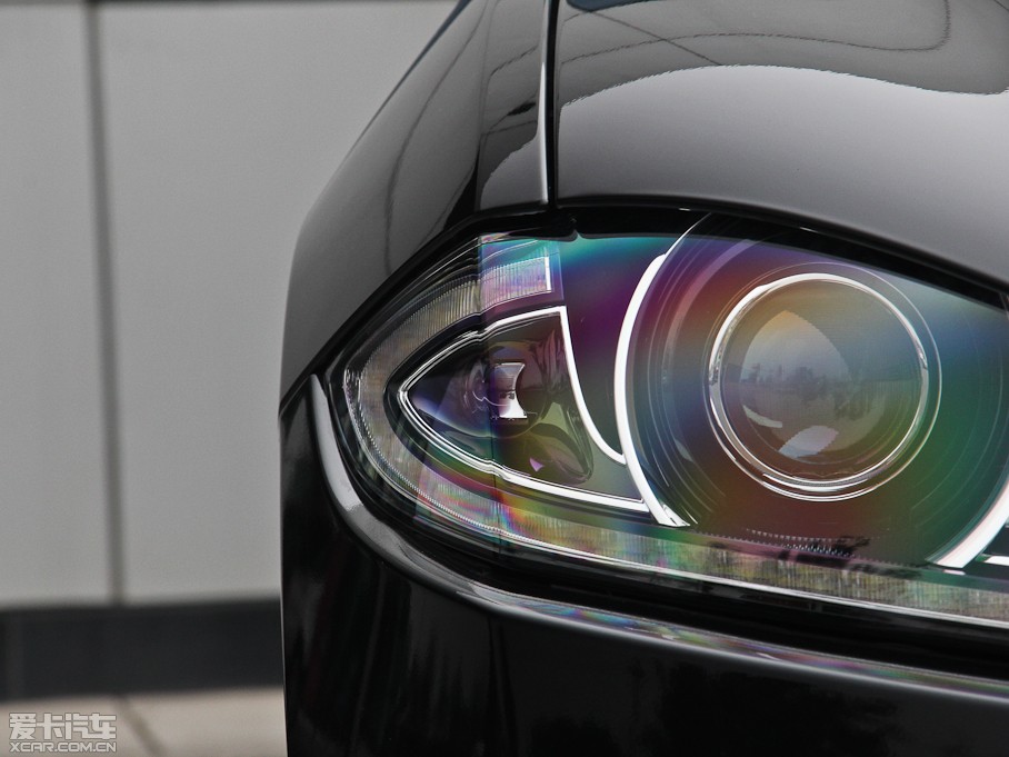 2015ݱXF 3.0 SC R-Sport A