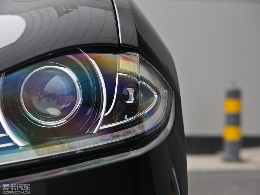 2015ݱXF 3.0 SC R-Sport A