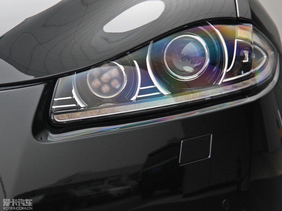 2015ݱXF 3.0 SC R-Sport A