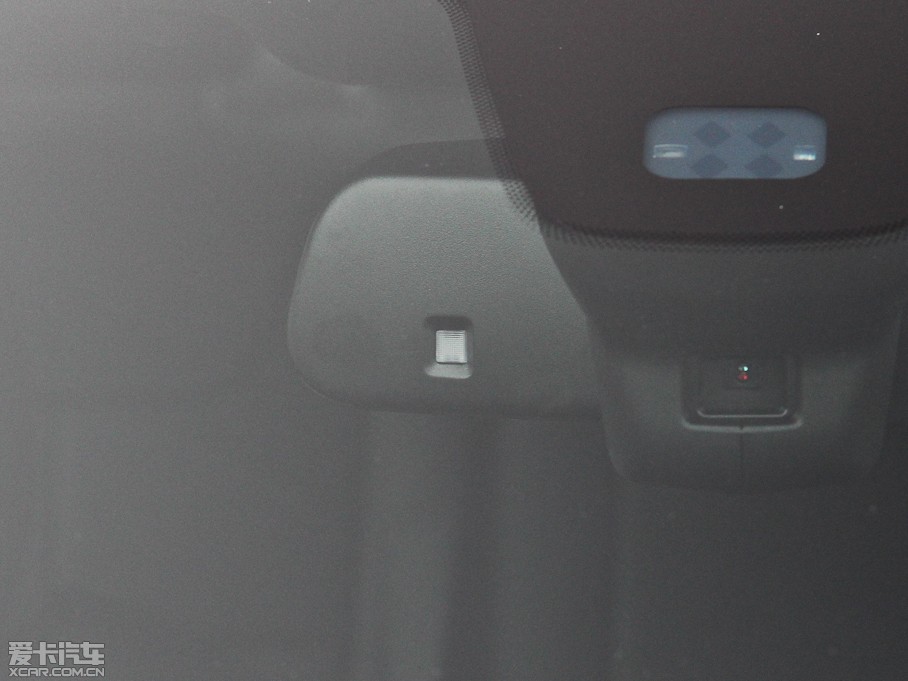 2015ݱXF 3.0 SC R-Sport A