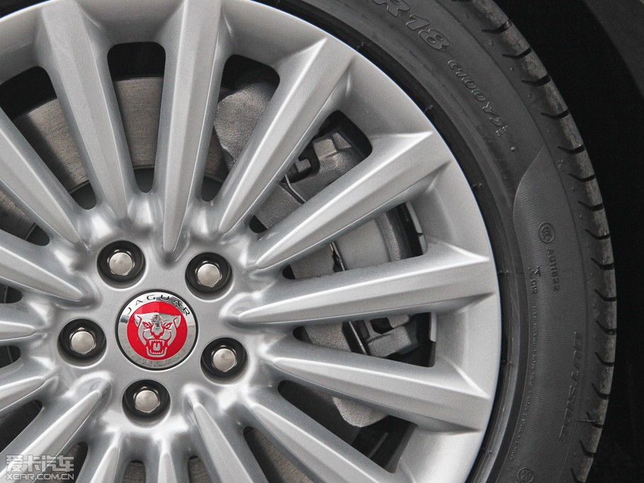 2015ݱXF 3.0 SC R-Sport A