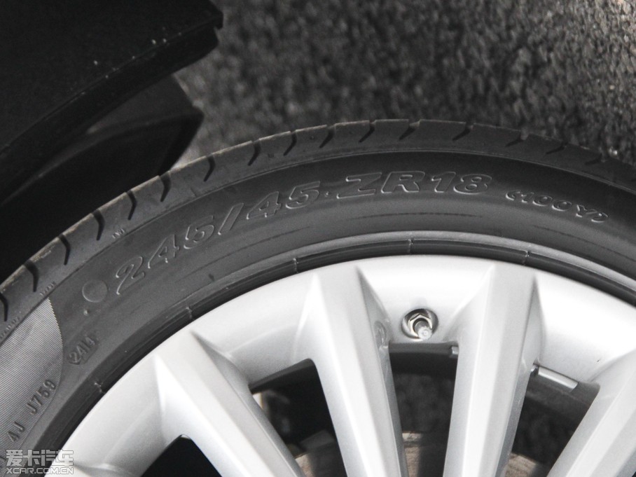 2015ݱXF 3.0 SC R-Sport A