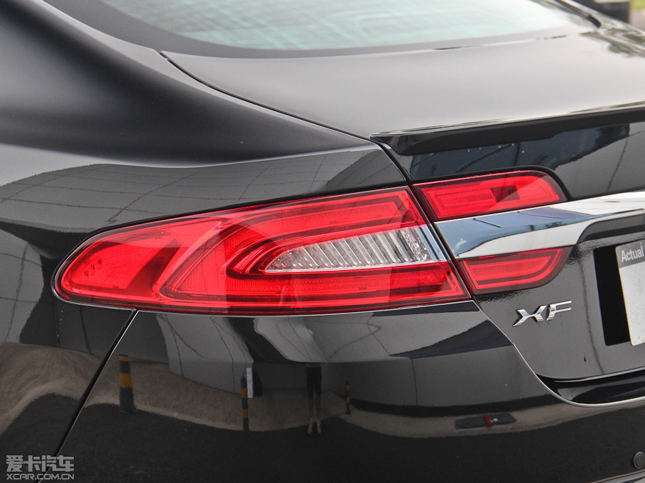 2015ݱXF 3.0 SC R-Sport A