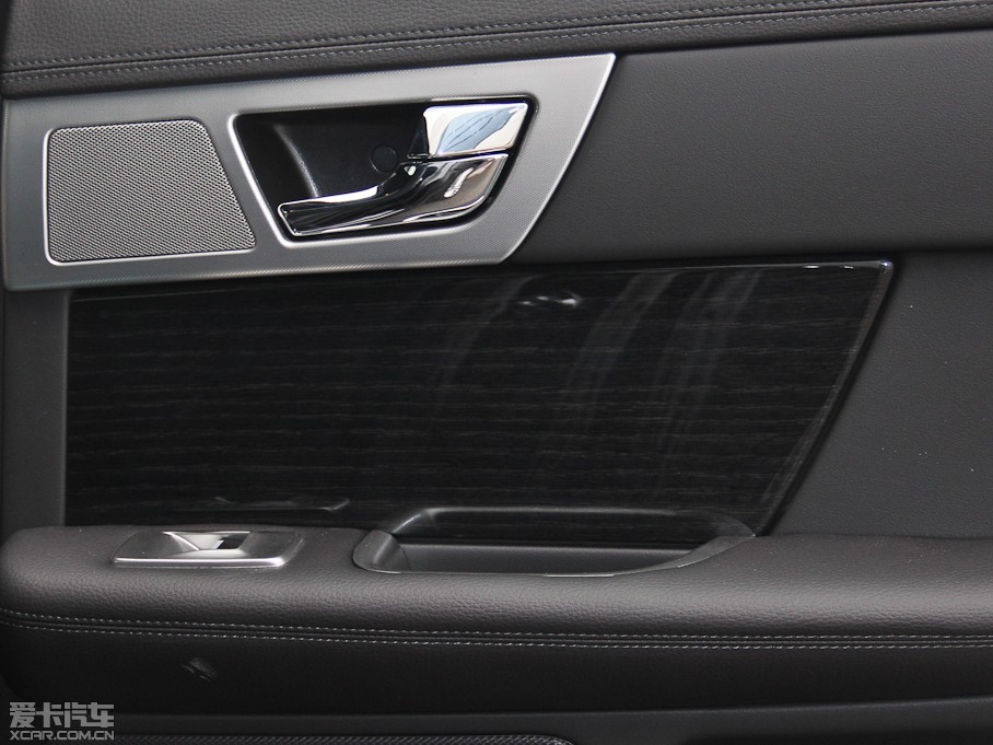 2015ݱXF 3.0 SC R-Sport A