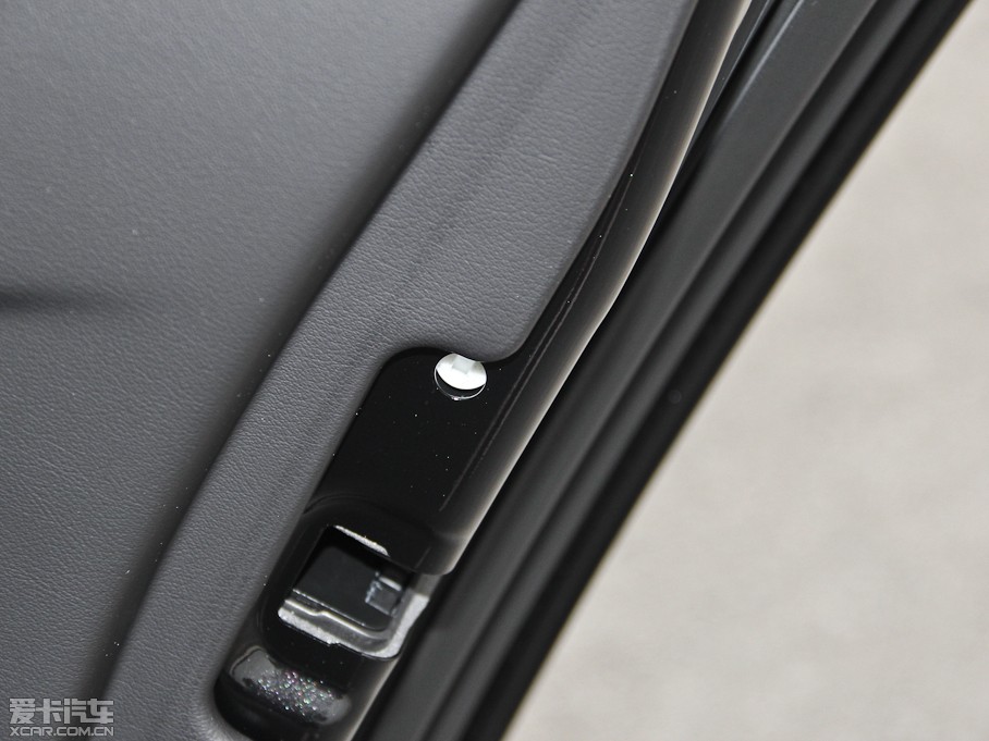 2015ݱXF 3.0 SC R-Sport A