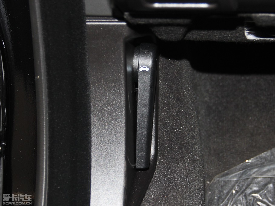 2015ݱXF 3.0 SC R-Sport A