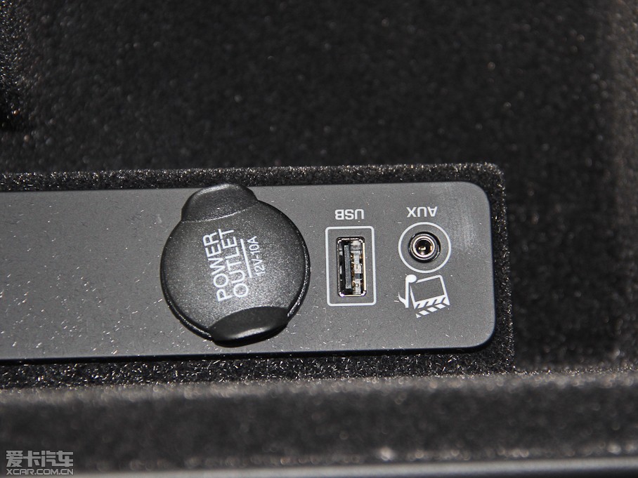 2015ݱXF 3.0 SC R-Sport A