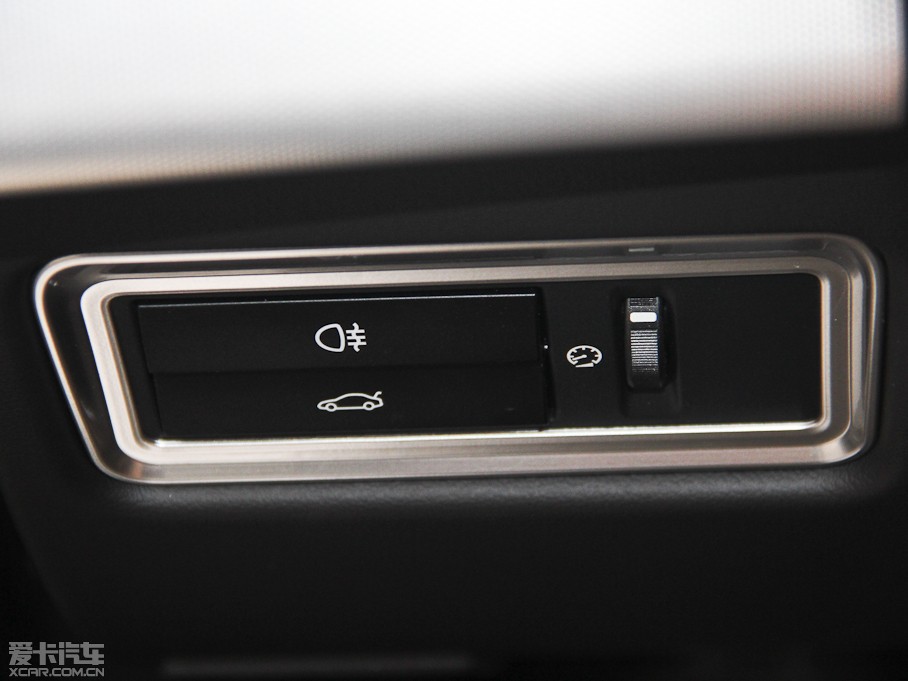 2015ݱXF 3.0 SC R-Sport A