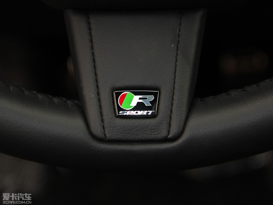 2015ݱXF 3.0 SC R-Sport A