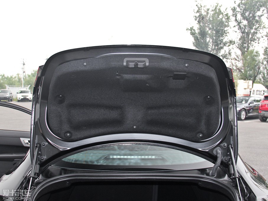 2015ݱXF 3.0 SC R-Sport A