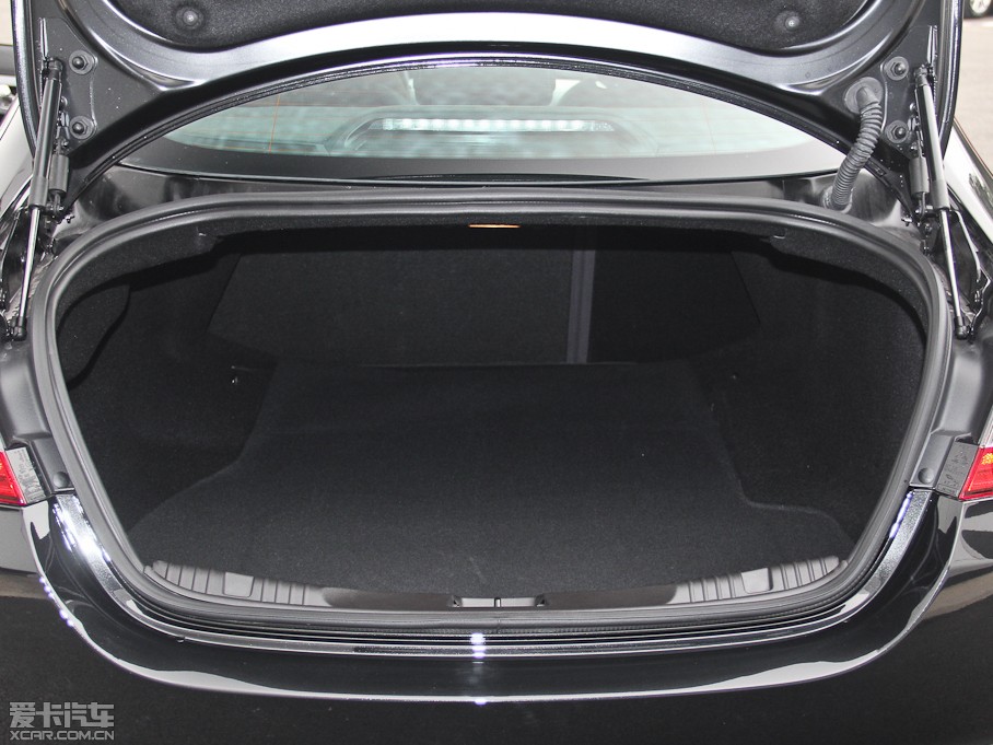 2015ݱXF 3.0 SC R-Sport A