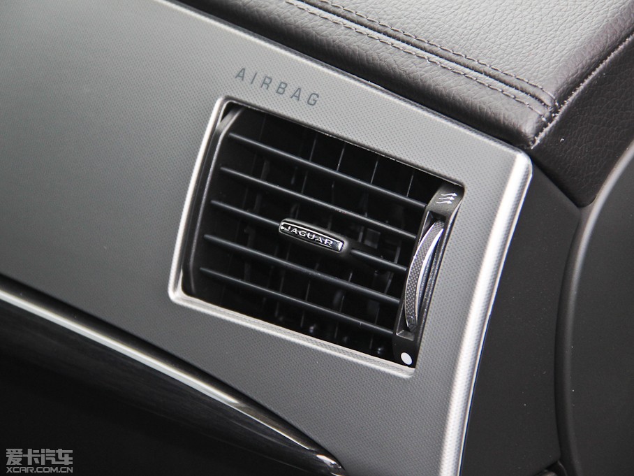 2015ݱXF 3.0 SC R-Sport A