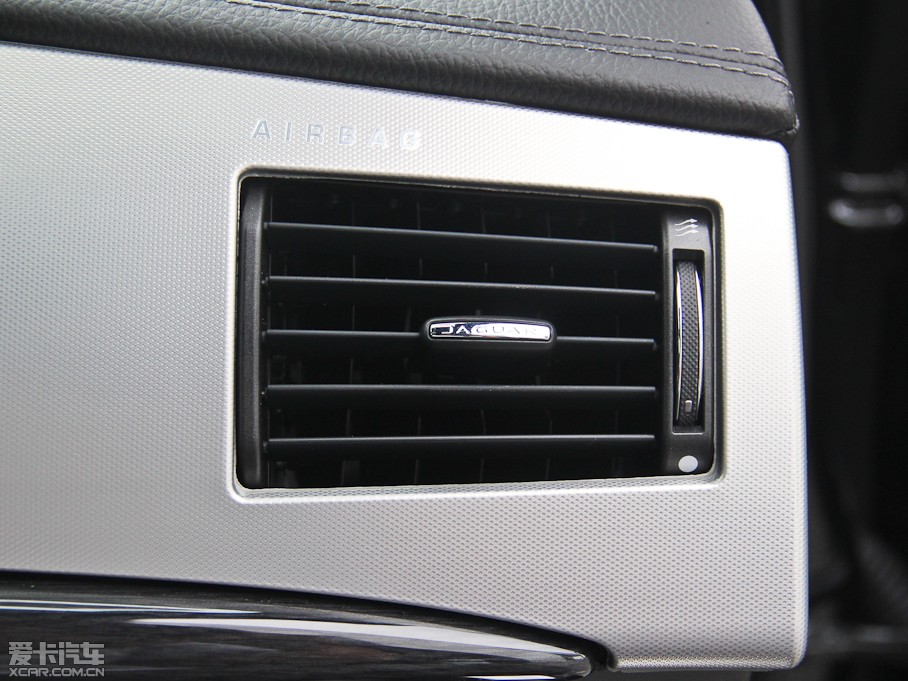 2015ݱXF 3.0 SC R-Sport A