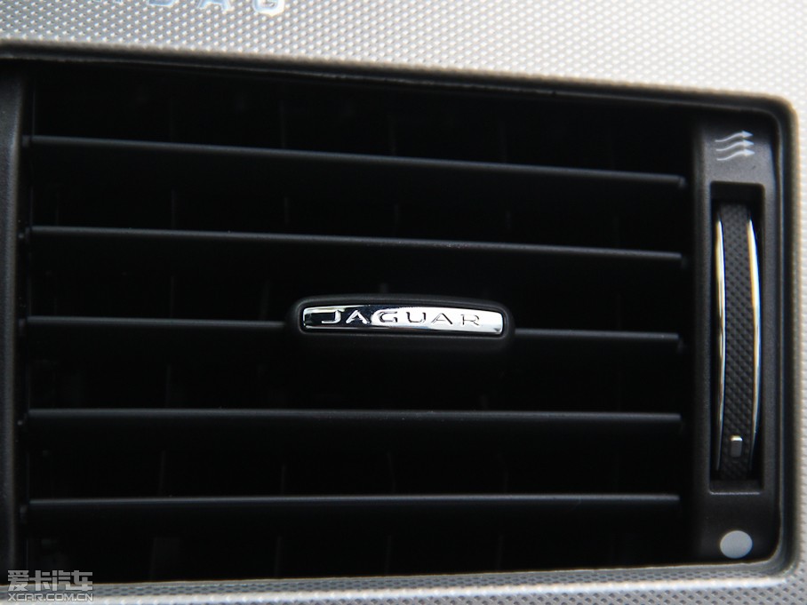 2015ݱXF 3.0 SC R-Sport A