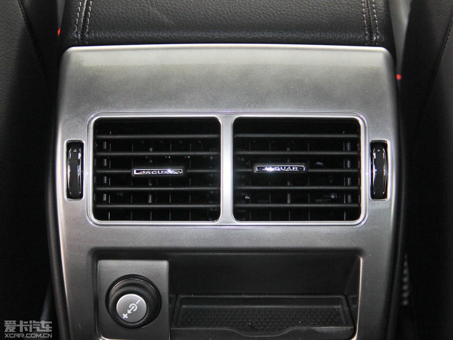 2015ݱXF 3.0 SC R-Sport A