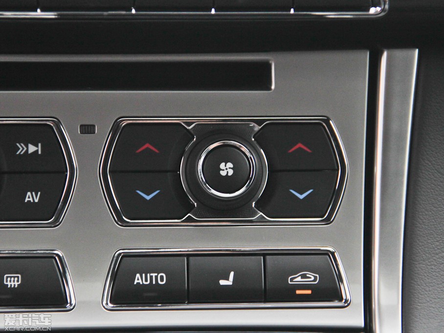 2015ݱXF 3.0 SC R-Sport A