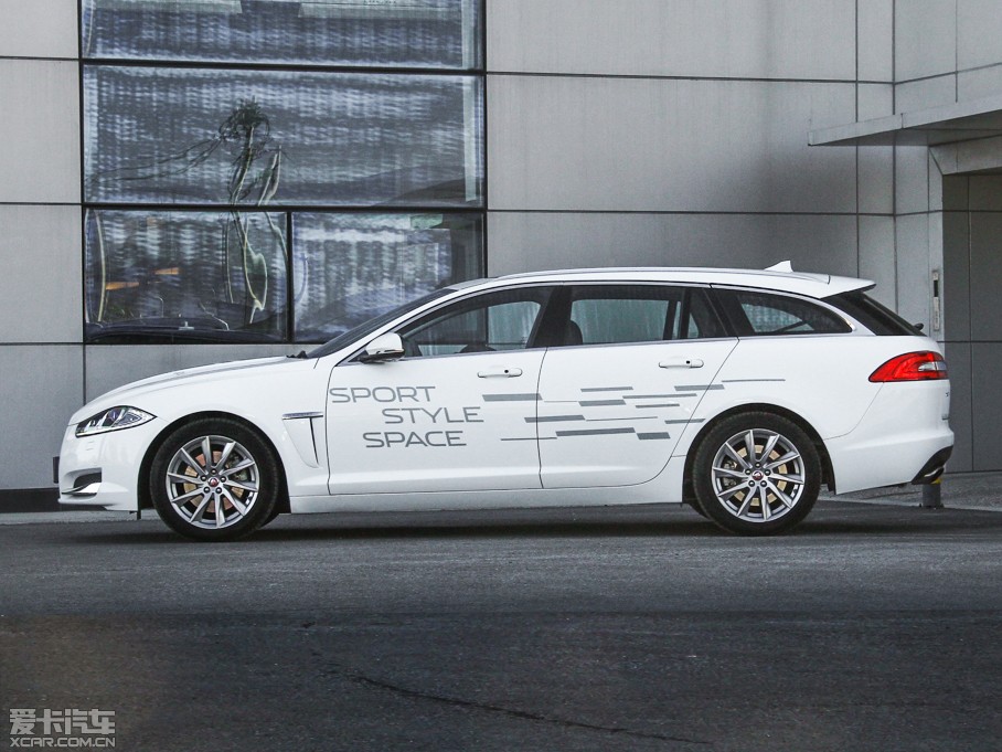 2015ݱXF Sportbrake 2.0T A