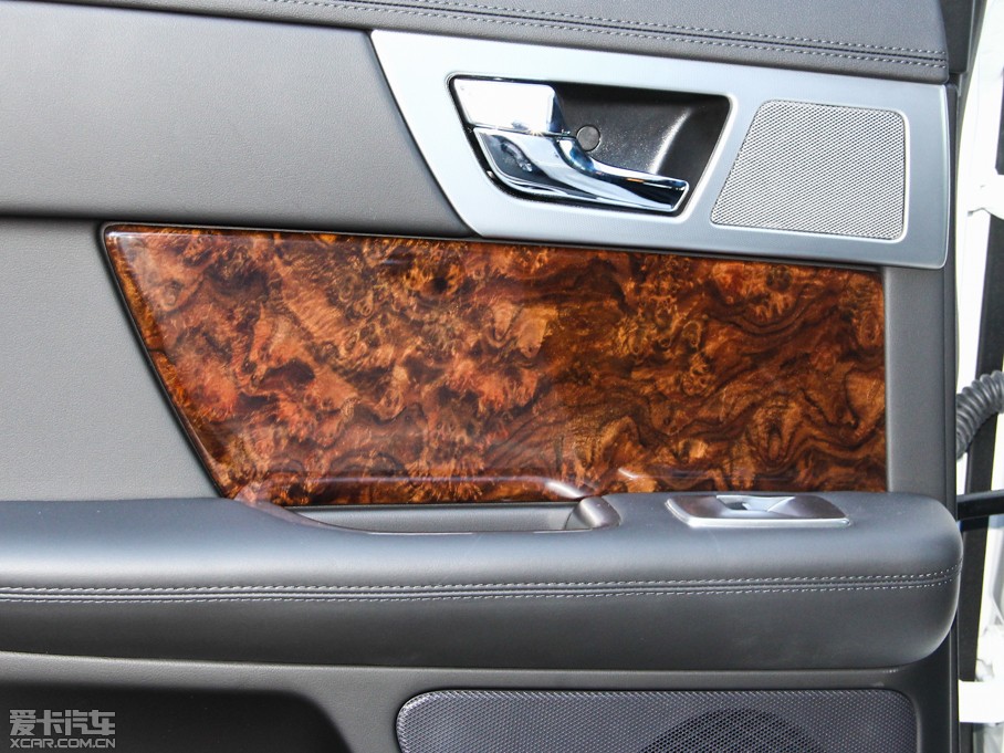 2015ݱXF Sportbrake 2.0T A