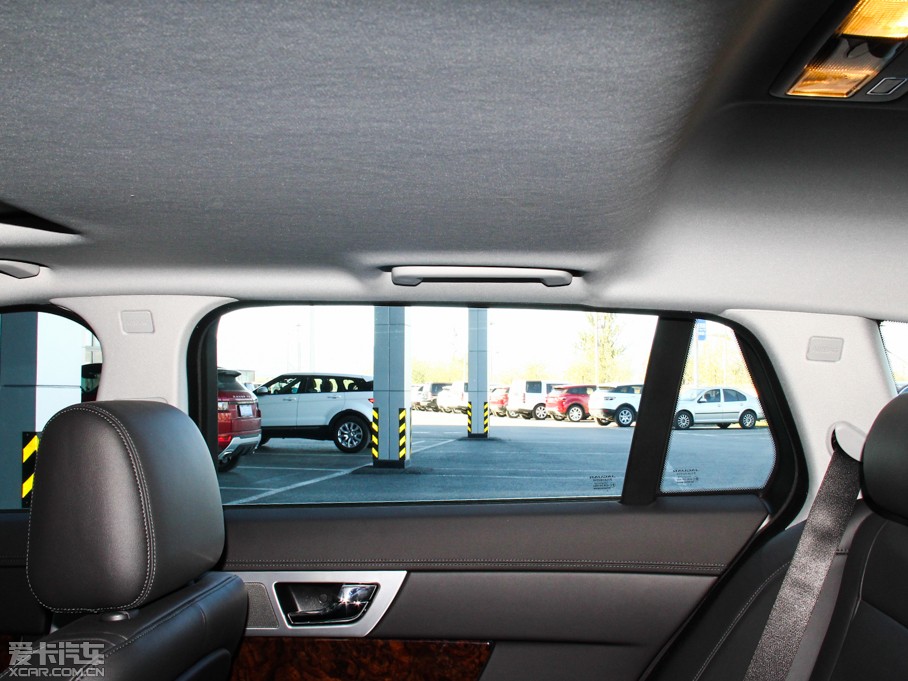 2015ݱXF Sportbrake 2.0T A