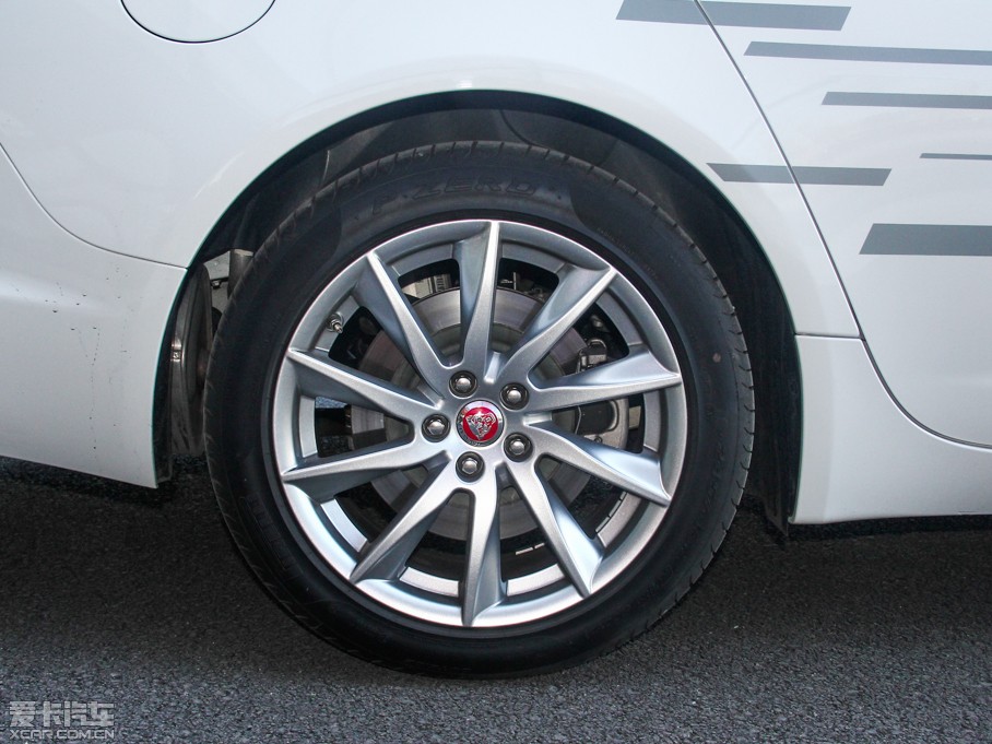 2015ݱXF Sportbrake 2.0T A