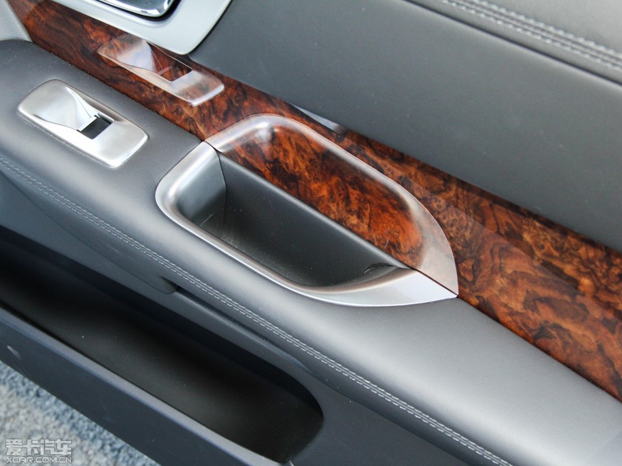 2015ݱXF Sportbrake 2.0T A