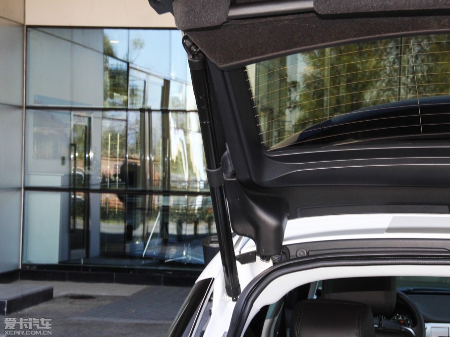 2015ݱXF Sportbrake 2.0T A