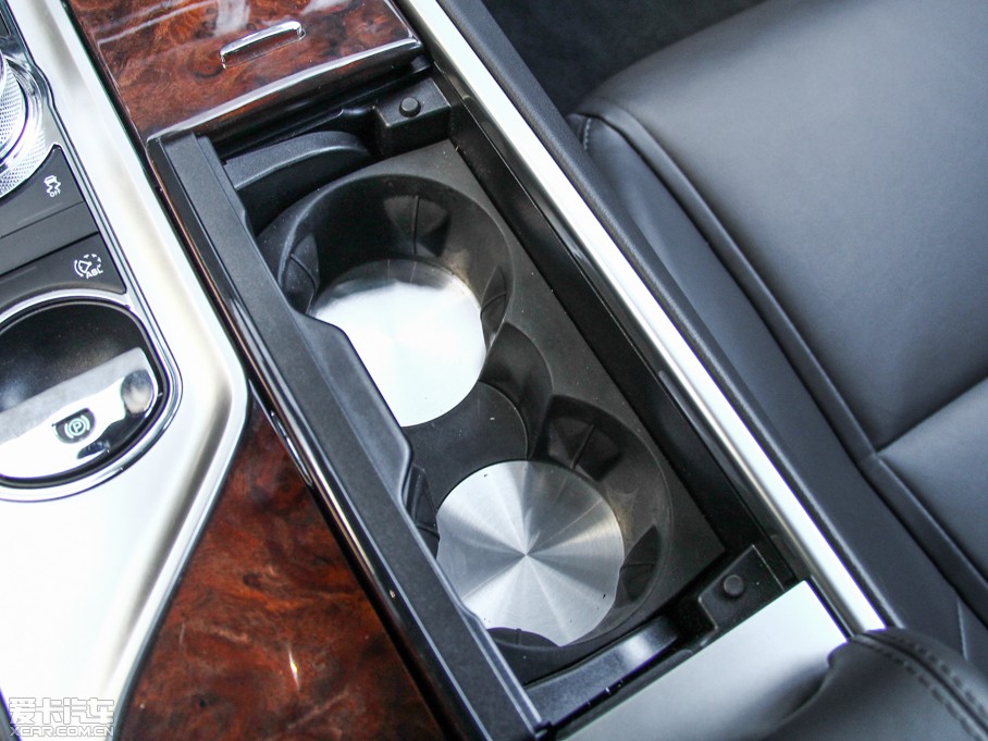 2015ݱXF Sportbrake 2.0T A