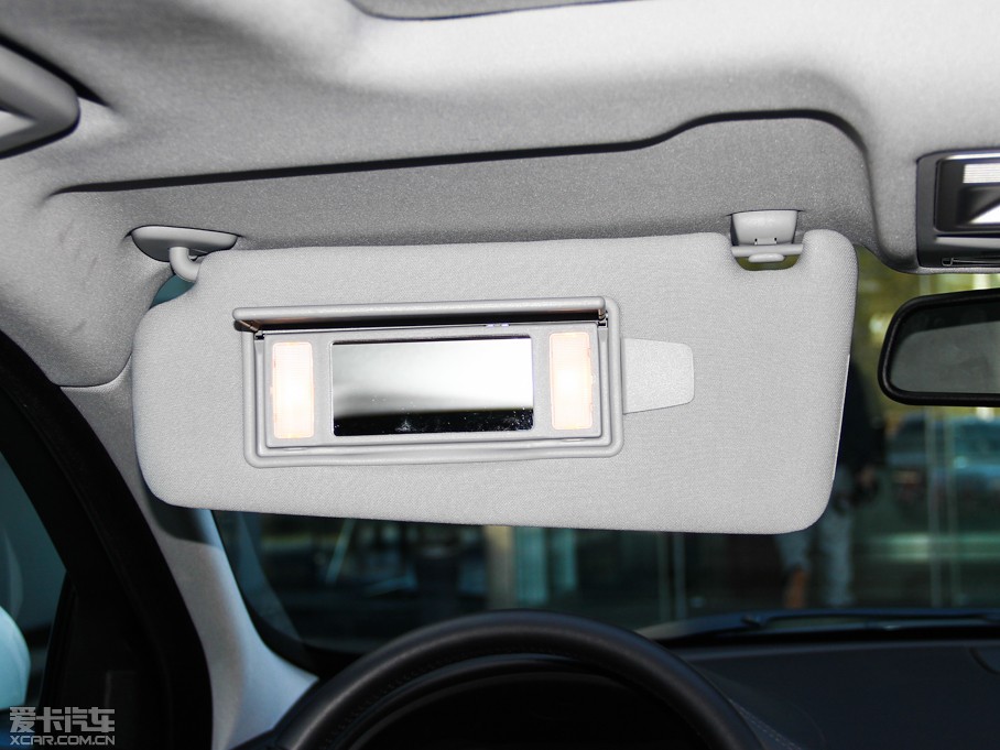 2015ݱXF Sportbrake 2.0T A