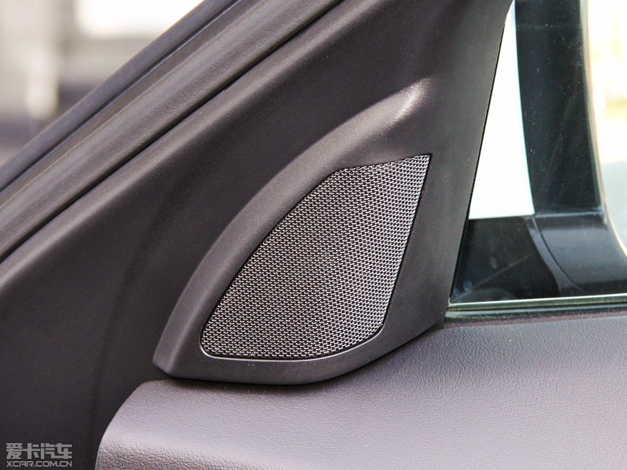 2015ݱXF Sportbrake 2.0T A