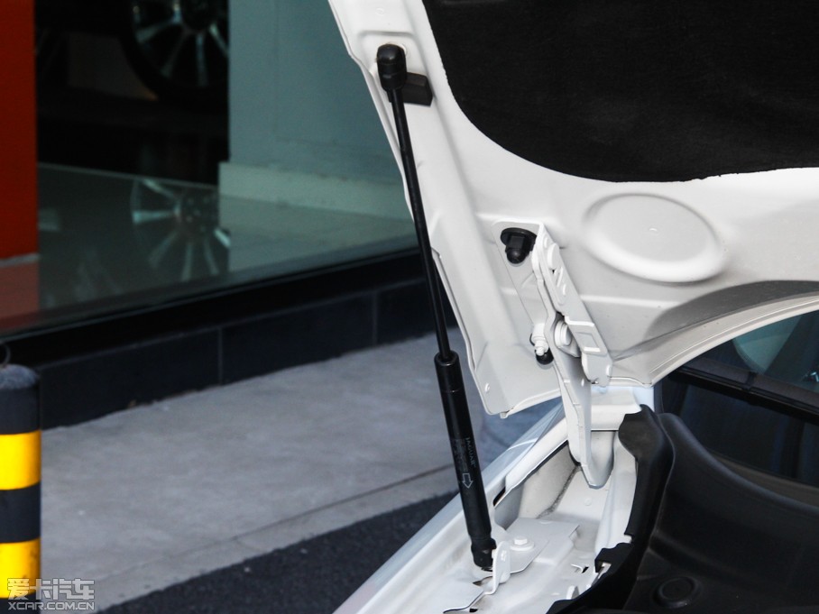 2015ݱXF Sportbrake 2.0T A