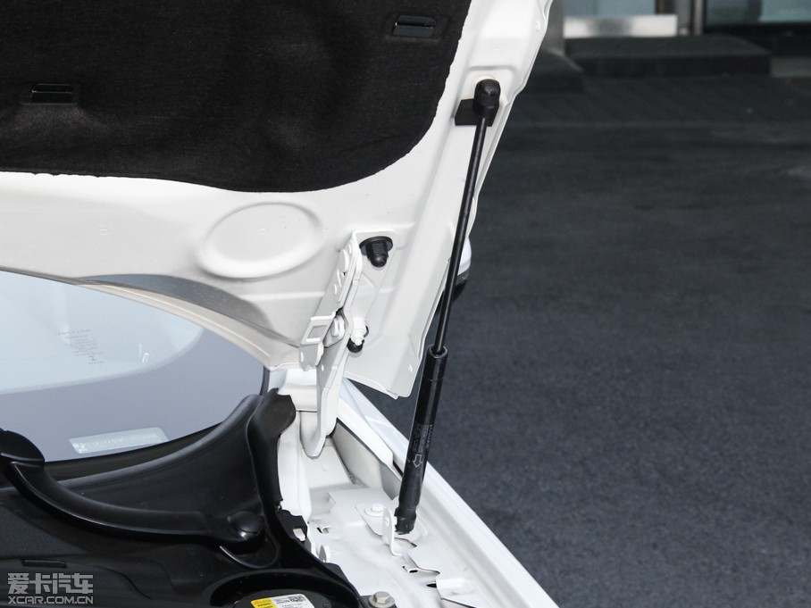 2015ݱXF Sportbrake 2.0T A